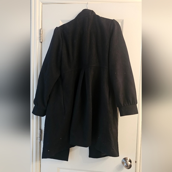 Old Navy Maternity Coat (size L) - Picture 4 of 4